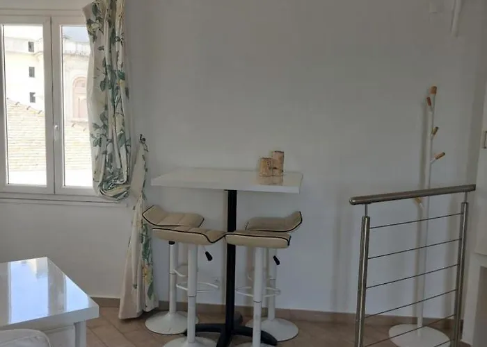 Apartamento T2 Vue Et Ile D'elbe *